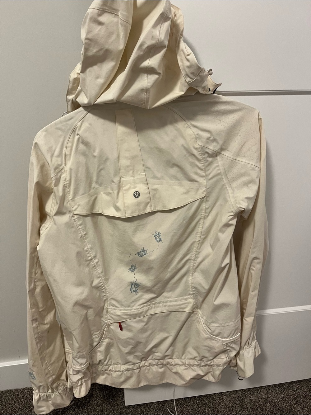 lululemon athletica Kids Cream Hooded Rain Jacket